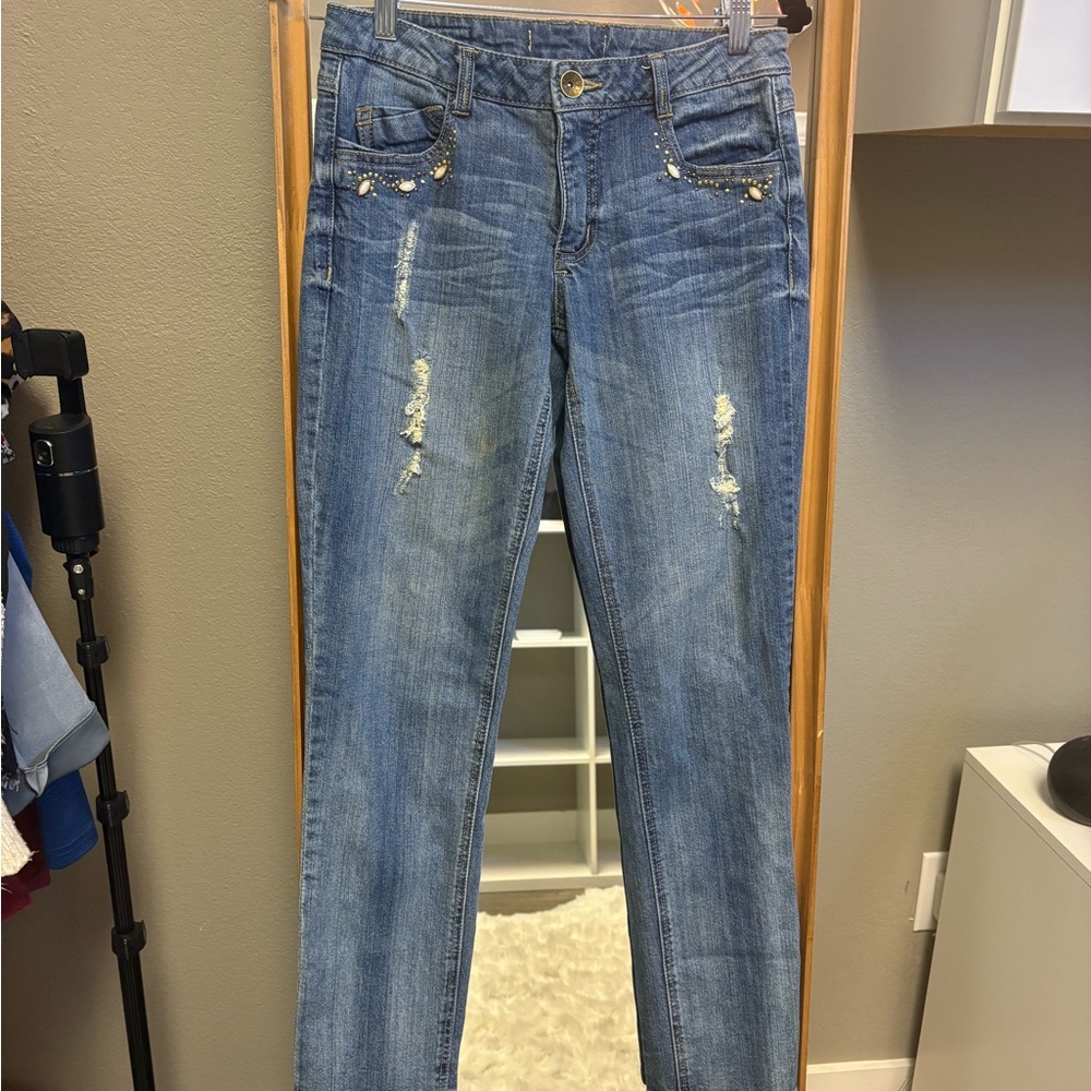 Women's Blue Jeans with Distressed Detailing-Size 31